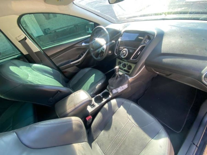 FOCUS 1.6 SE 16V FLEX 4P MANUAL - 2015 - CAXIAS DO SUL