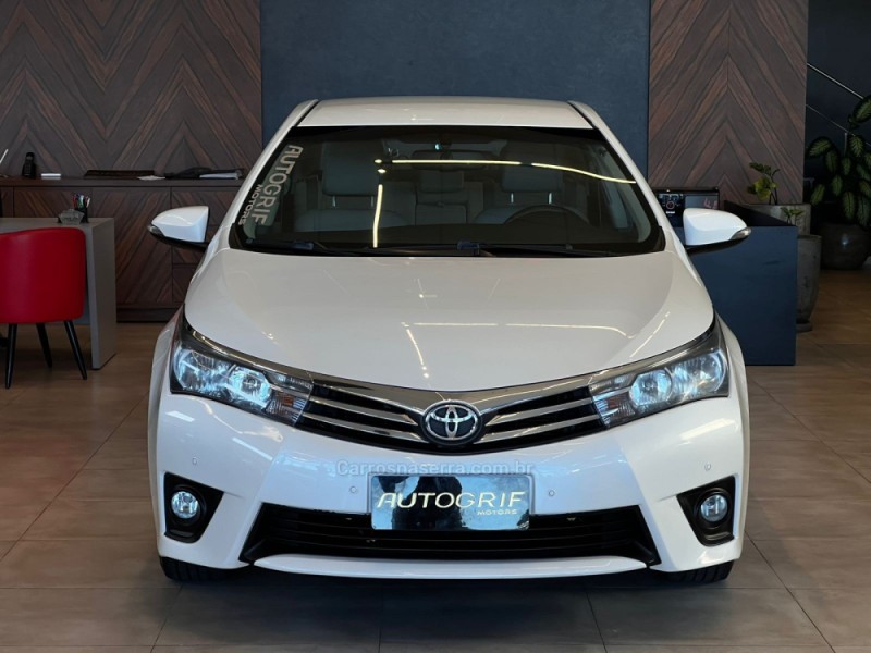COROLLA 2.0 XEI 16V FLEX 4P AUTOMÁTICO - 2015 - CAMPO BOM