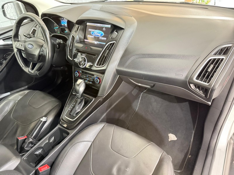 FOCUS 2.0 TITANIUM 16V FLEX 4P AUTOMÁTICO - 2016 - NOVO HAMBURGO