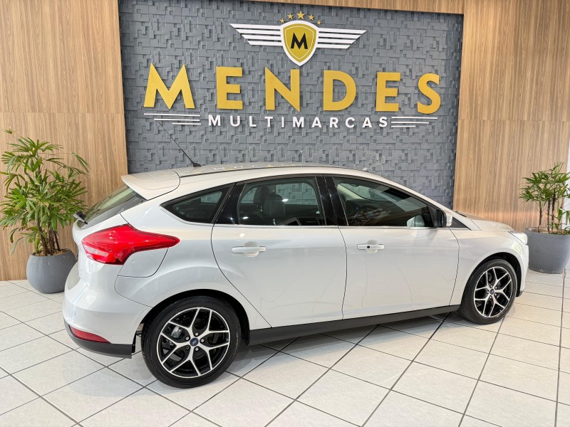 FOCUS 2.0 TITANIUM 16V FLEX 4P AUTOMÁTICO - 2016 - NOVO HAMBURGO