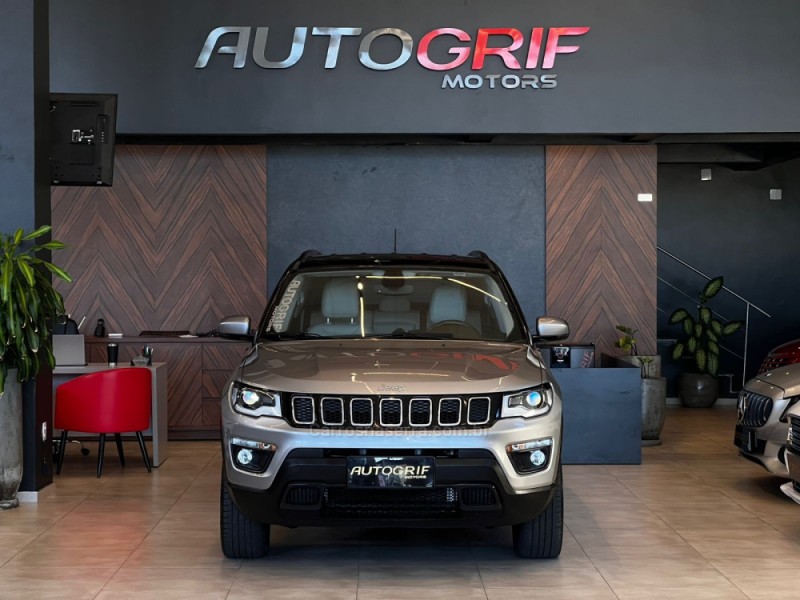 COMPASS 2.0 16V DIESEL LONGITUDE 4X4 AUTOMÁTICO - 2019 - CAMPO BOM
