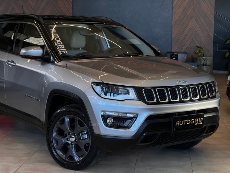 COMPASS 2.0 16V DIESEL LONGITUDE 4X4 AUTOMÁTICO - 2019 - CAMPO BOM