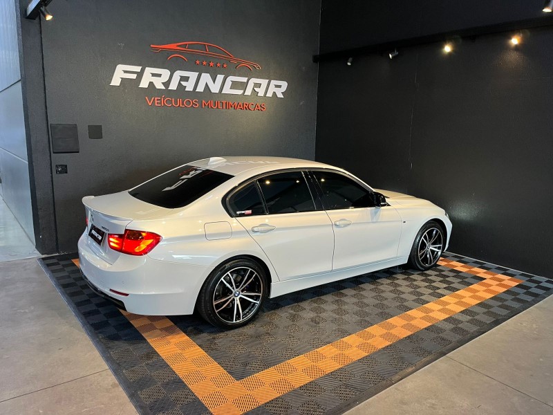 320I 2.0 16V TURBO GASOLINA 4P AUTOMÁTICO - 2013 - ANTôNIO PRADO