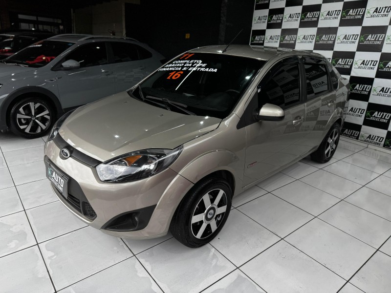 FIESTA 1.6 MPI SEDAN 8V FLEX 4P MANUAL - 2011 - CAXIAS DO SUL