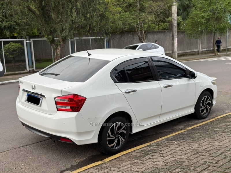 CITY 1.5 DX 16V FLEX 4P MANUAL - 2013 - PAROBé
