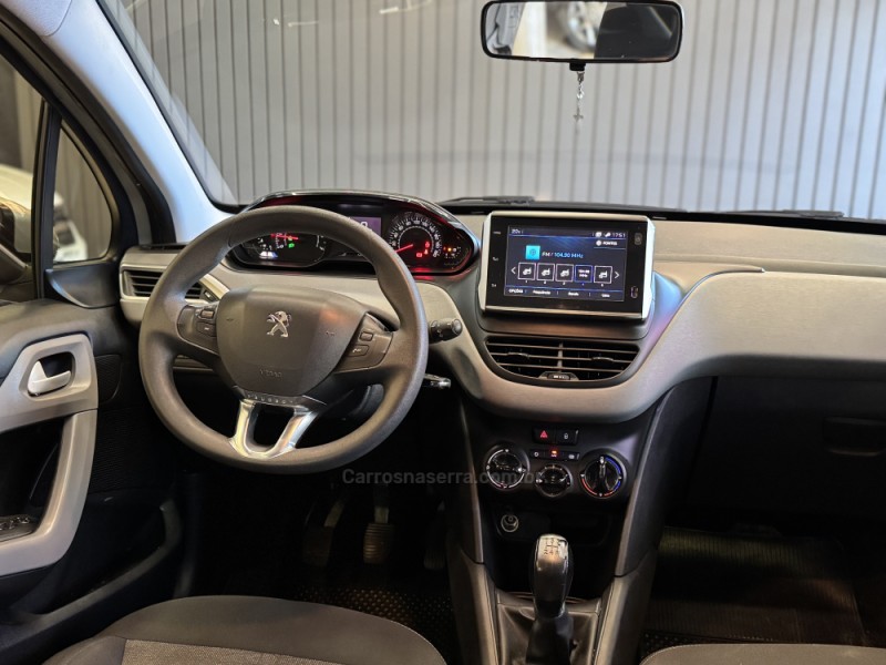 208 1.2 ACTIVE 12V FLEX 4P MANUAL - 2018 - DOIS IRMãOS