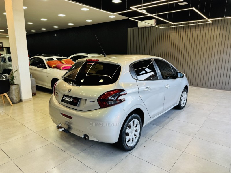 208 1.2 ACTIVE 12V FLEX 4P MANUAL - 2018 - DOIS IRMãOS