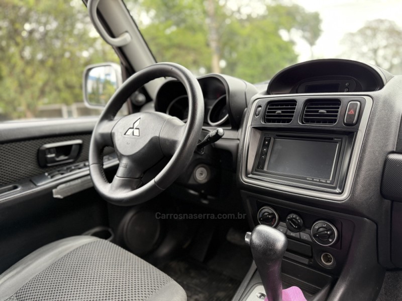 PAJERO TR4 2.0 4X4 16V 140CV FLEX 4P AUTOMÁTICO - 2012 - PAROBé
