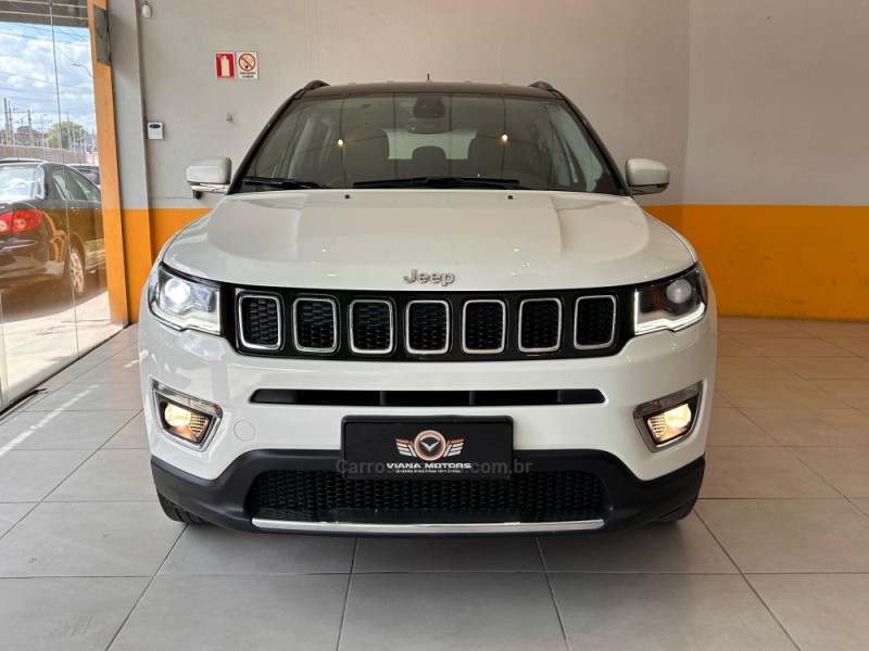 COMPASS 2.0 16V FLEX LIMITED AUTOMÁTICO - 2018 - SAPUCAIA DO SUL