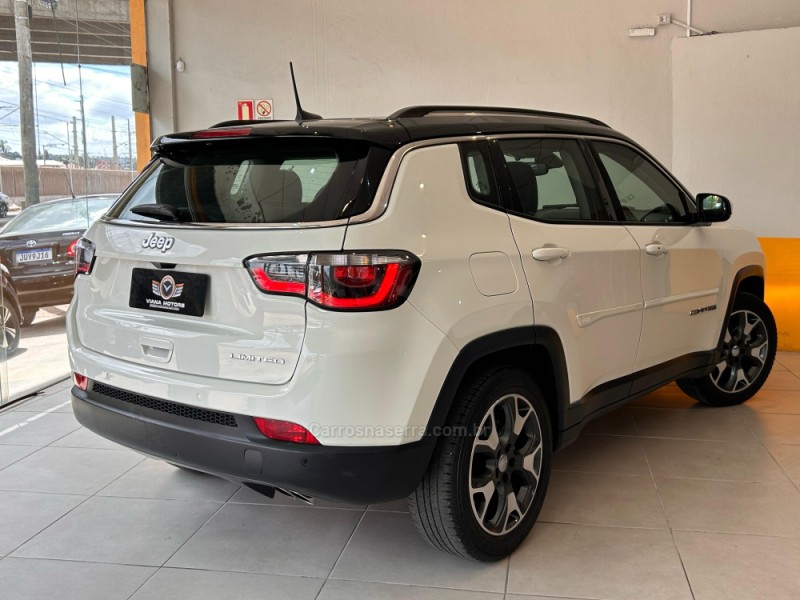 COMPASS 2.0 16V FLEX LIMITED AUTOMÁTICO - 2018 - SAPUCAIA DO SUL