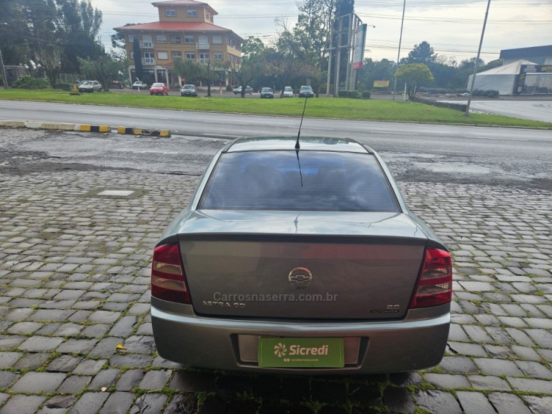 ASTRA 2.0 MPFI CD 8V GASOLINA 4P AUTOMÁTICO - 2003 - VERANóPOLIS