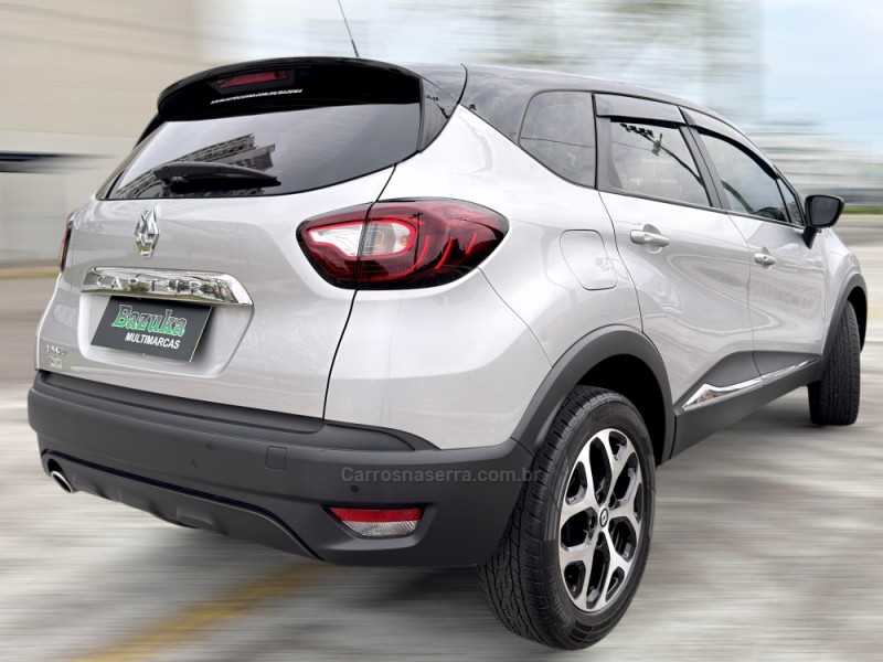 CAPTUR 1.6 LIFE 16V FLEX 4P AUTOMÁTICO - 2021 - NOVO HAMBURGO
