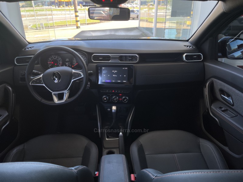 DUSTER 1.3 TCE ICONIC PLUS FLEX 4P AUTOMÁTICA - 2025 - TAQUARA