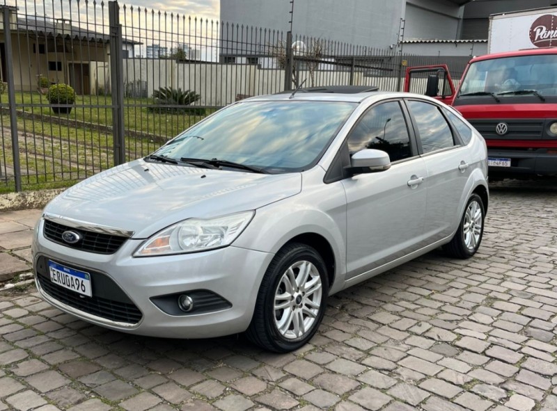 FOCUS 2.0 GHIA 16V FLEX 4P AUTOMÁTICO - 2011 - FARROUPILHA