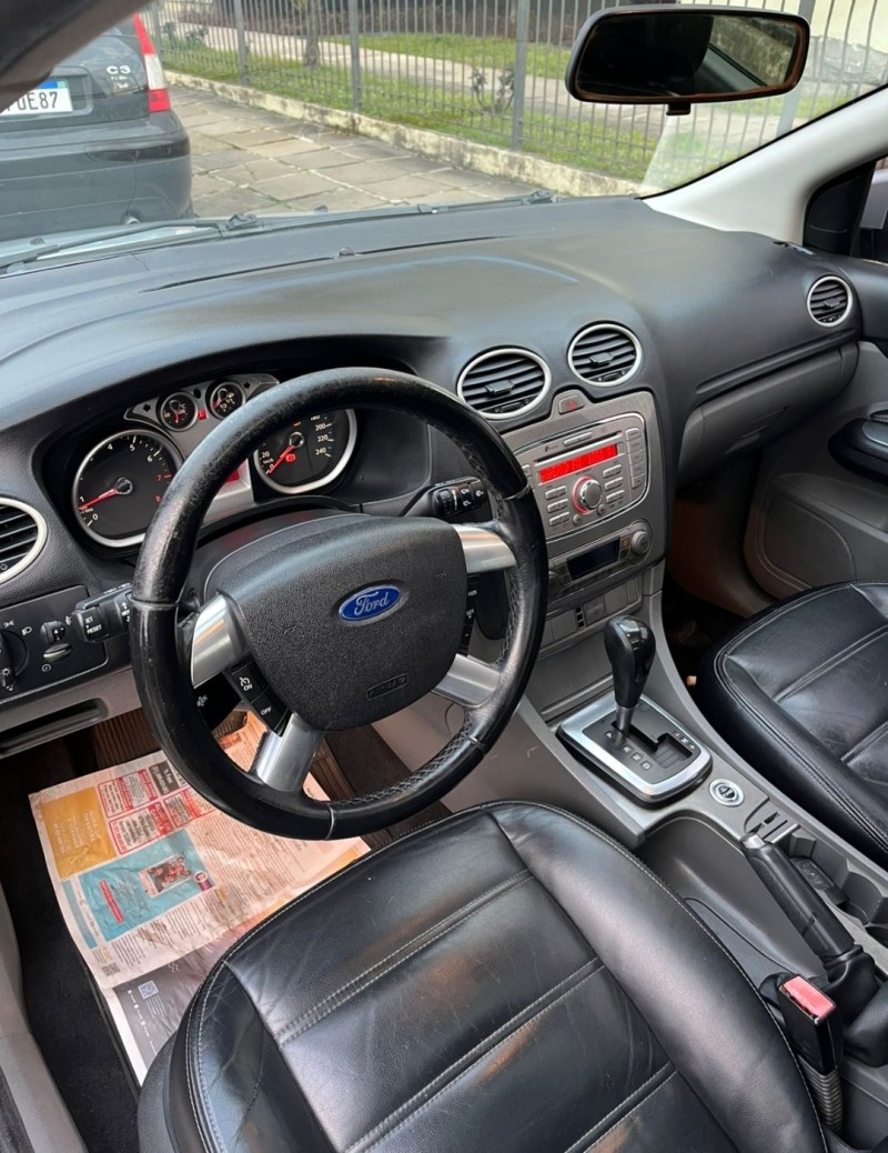 FOCUS 2.0 GHIA 16V FLEX 4P AUTOMÁTICO - 2011 - FARROUPILHA