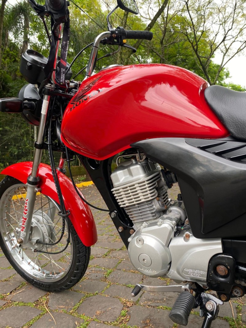 CG 125 FAN ES - 2013 - LAJEADO