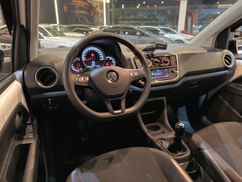 UP 1.0 TSI XTREME UP 12V FLEX 4P MANUAL - 2020 - NOVO HAMBURGO