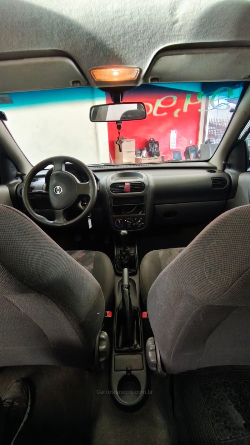 CORSA 1.0 MPFI JOY SEDAN 8V GASOLINA 4P MANUAL - 2003 - CAXIAS DO SUL