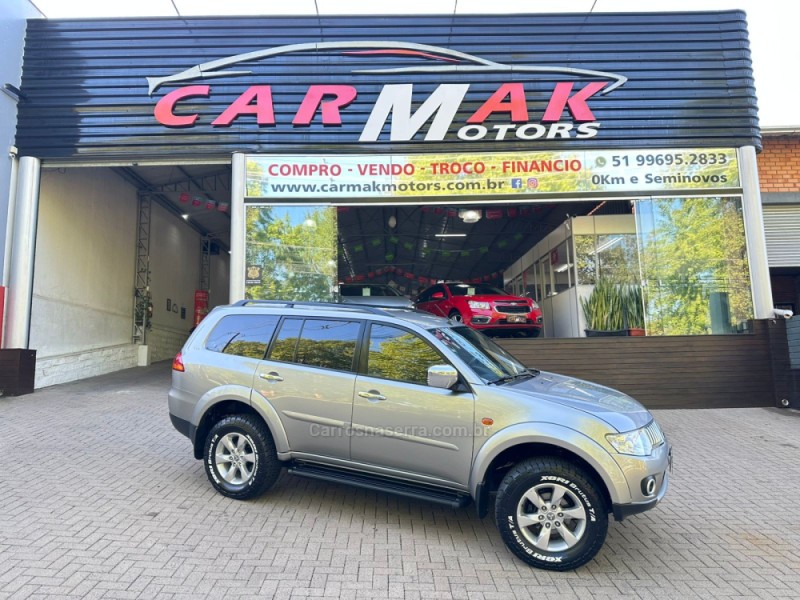 pajero dakar 3.2 4x4 16v 7 lugares turbo intercooler diesel 4p automatico 2013 dois irmaos