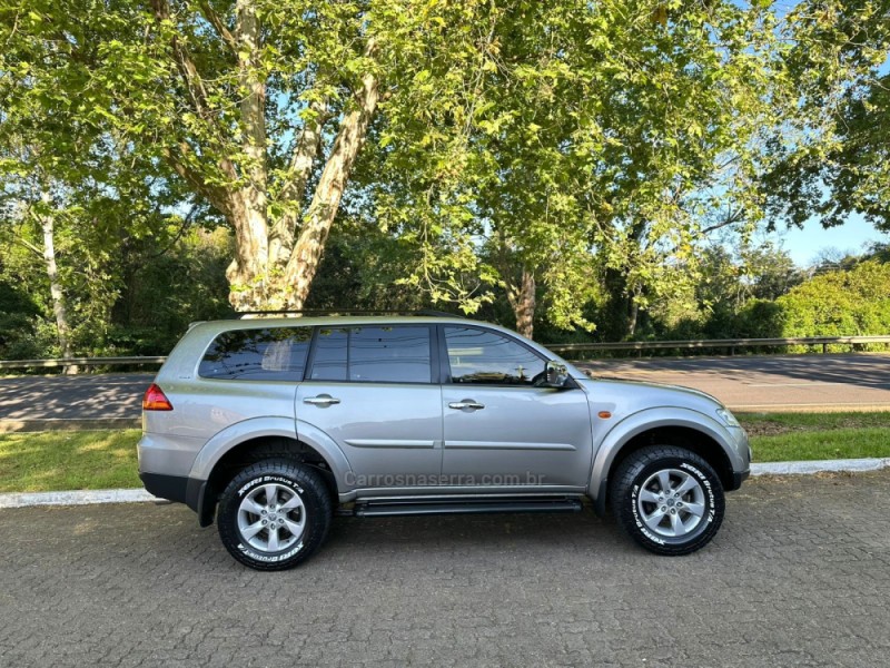 PAJERO DAKAR 3.2 4X4 16V 7 LUGARES TURBO INTERCOOLER DIESEL 4P AUTOMÁTICO - 2013 - DOIS IRMãOS