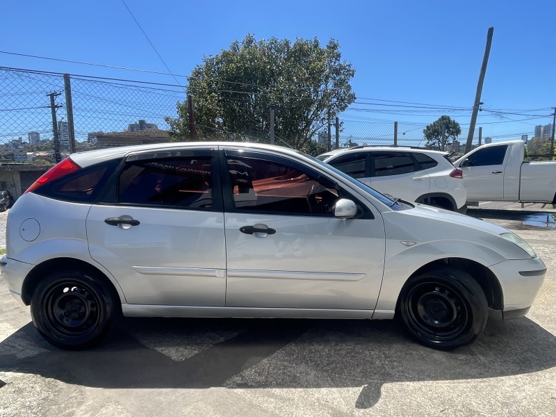 FOCUS 1.6 8V FLEX 4P MANUAL - 2007 - CAXIAS DO SUL