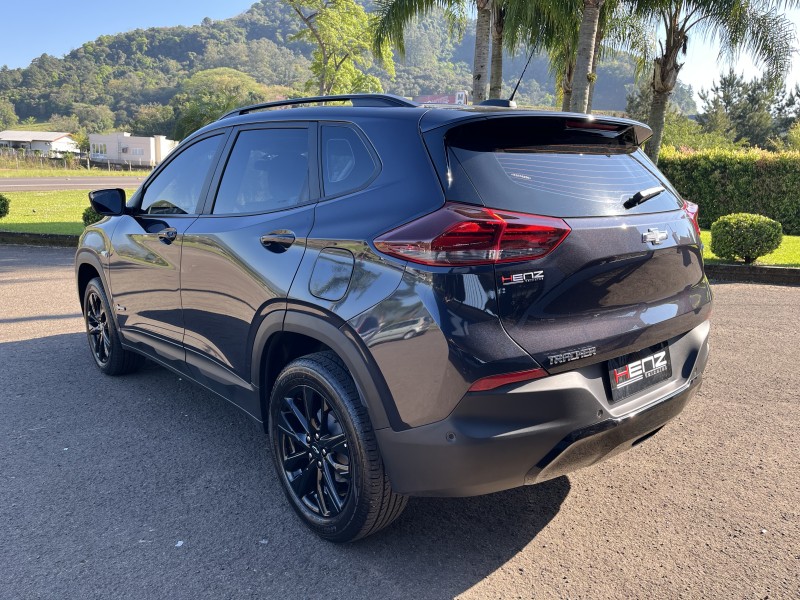TRACKER 1.0 12V MIDNIGHT TURBO FLEX 4P AUTOMÁTICO  - 2024 - BOM PRINCíPIO
