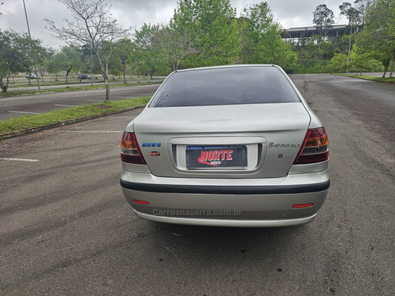 SIENA 1.3 MPI FIRE ELX 16V GASOLINA 4P MANUAL - 2002 - BENTO GONçALVES