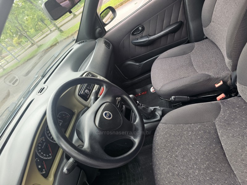 SIENA 1.3 MPI FIRE ELX 16V GASOLINA 4P MANUAL - 2002 - BENTO GONçALVES
