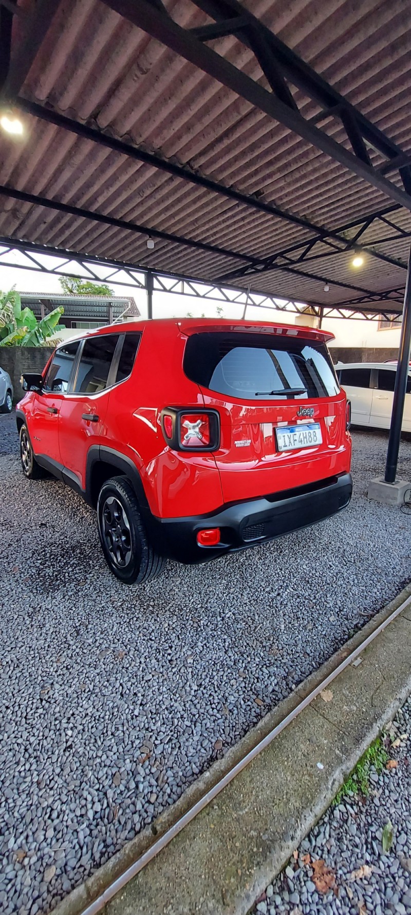 RENEGADE 1.8 16V FLEX 4P AUTOMÁTICO - 2016 - BOM PRINCíPIO