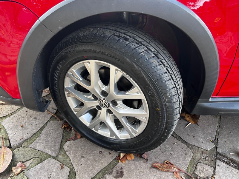 CROSSFOX 1.6 MI FLEX 8V 4P MANUAL - 2014 - TRêS COROAS
