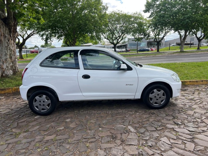 CELTA 1.0 MPFI SPIRIT 8V FLEX 2P MANUAL - 2011 - DOIS IRMãOS