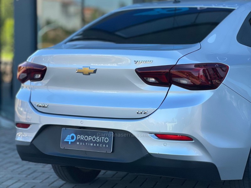 ONIX 1.0	LTZ PLUS 8V TURBO FLEX 4P AUTOMÁTICO - 2021 - ESTâNCIA VELHA