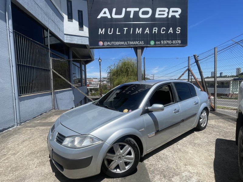 megane 2.0 dynamique sedan 16v gasolina 4p automatico 2007 caxias do sul