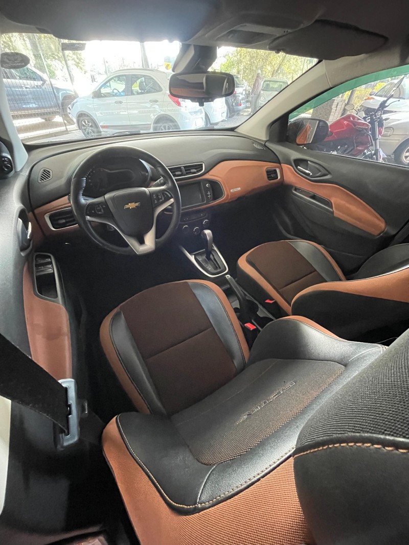ONIX 1.4 MPFI ACTIV 8V FLEX 4P AUTOMÁTICO - 2017 - CAXIAS DO SUL