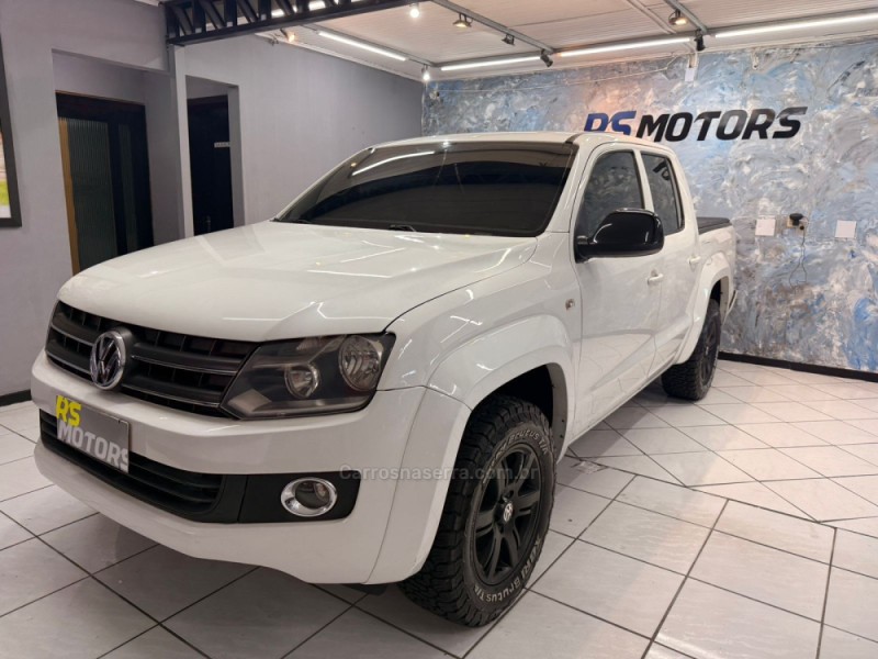 AMAROK 2.0 TRENDLINE 4X4 CD 16V TURBO INTERCOOLER DIESEL 4P MANUAL