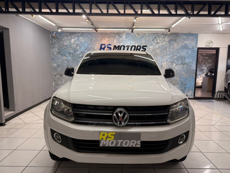 AMAROK 2.0 TRENDLINE 4X4 CD 16V TURBO INTERCOOLER DIESEL 4P MANUAL - 2012 - CAXIAS DO SUL