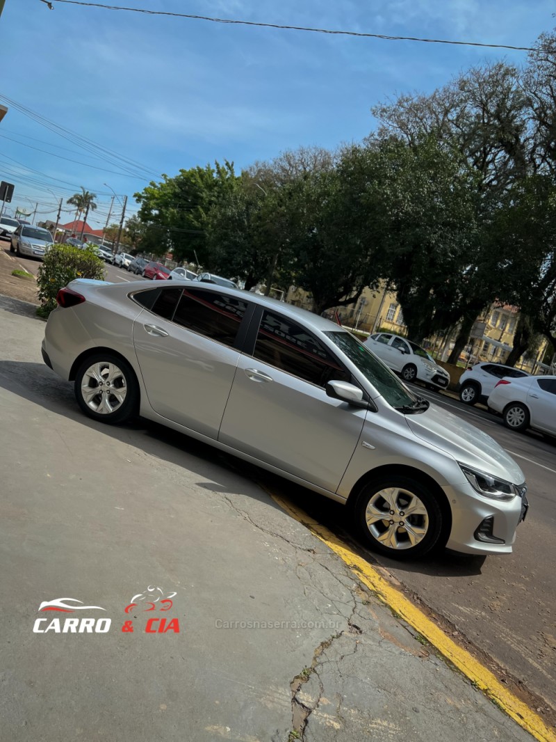 ONIX 1.0	PREMIER PLUS 12V TURBO FLEX 4P AUTOMÁTICO - 2022 - SANTA CRUZ DO SUL