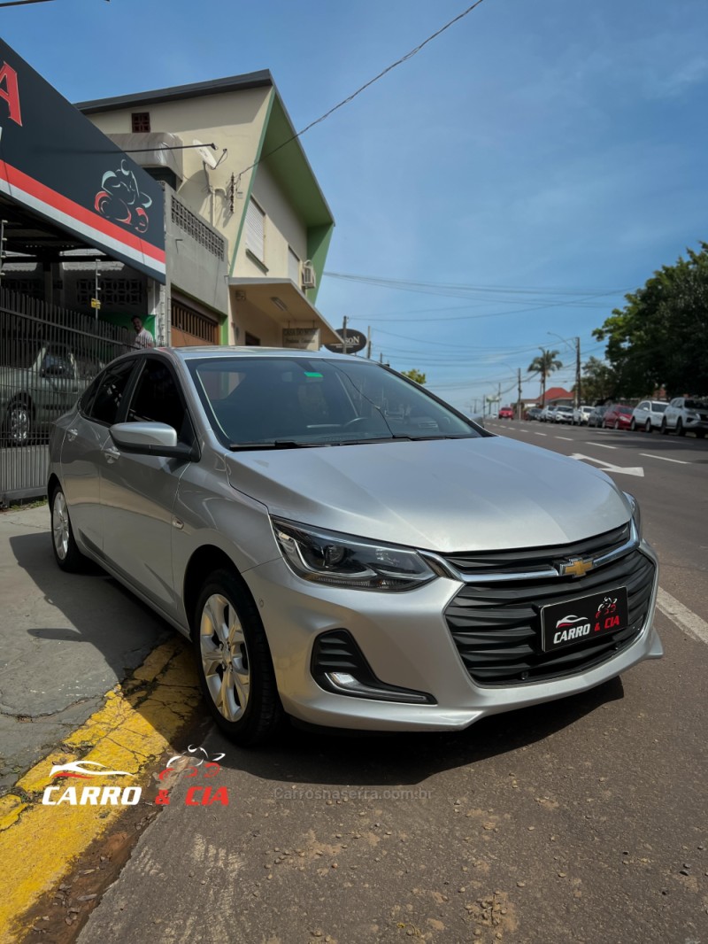 ONIX 1.0	PREMIER PLUS 12V TURBO FLEX 4P AUTOMÁTICO - 2022 - SANTA CRUZ DO SUL