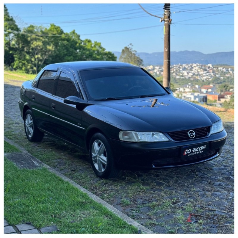 VECTRA 2.0 MPFI GLS 8V GASOLINA 4P MANUAL - 1997 - CAMPO BOM