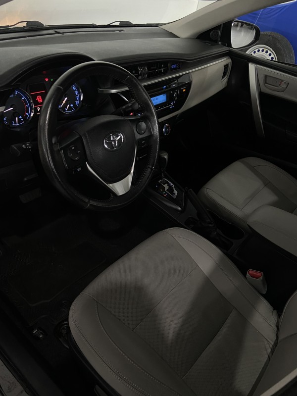COROLLA 1.8 GLI 16V FLEX 4P AUTOMÁTICO - 2016 - FARROUPILHA