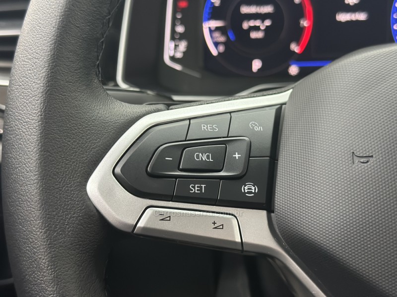 POLO 1.0	200 TSI HIGHLINE AUTOMÁTICO  - 2025 - SANTA CRUZ DO SUL