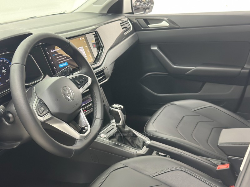POLO 1.0	200 TSI HIGHLINE AUTOMÁTICO  - 2025 - SANTA CRUZ DO SUL