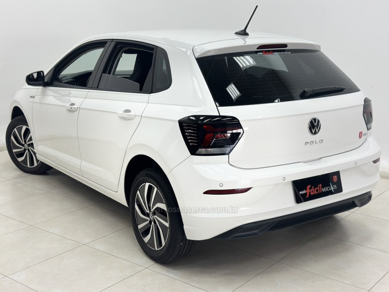 POLO 1.0	200 TSI HIGHLINE AUTOMÁTICO  - 2025 - SANTA CRUZ DO SUL