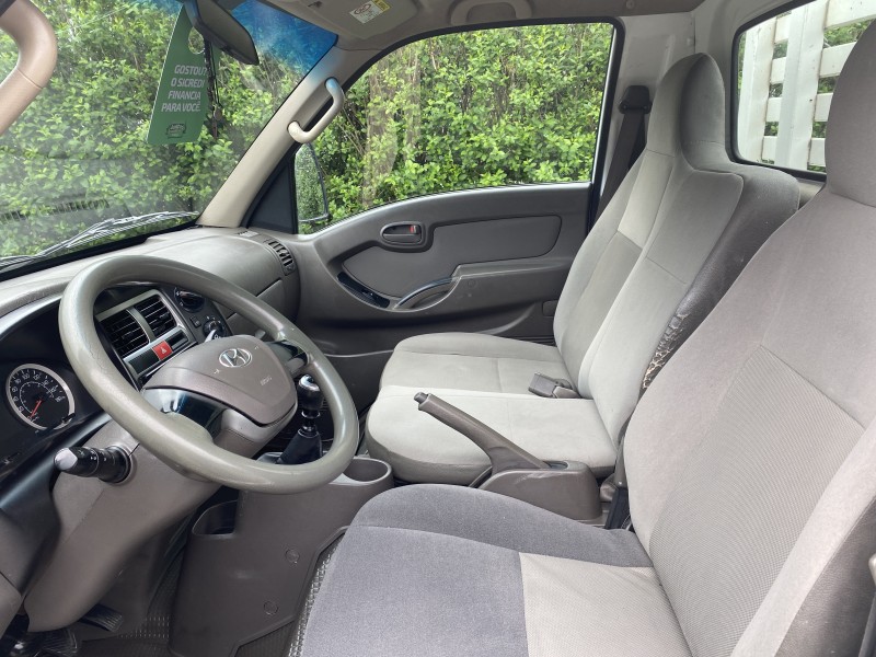 HR 2.5 LONGO COM CAÇAMBA 4X2 16V 130CV TURBO INTERCOOLER DIESEL 2P MANUAL - 2018 - CAXIAS DO SUL