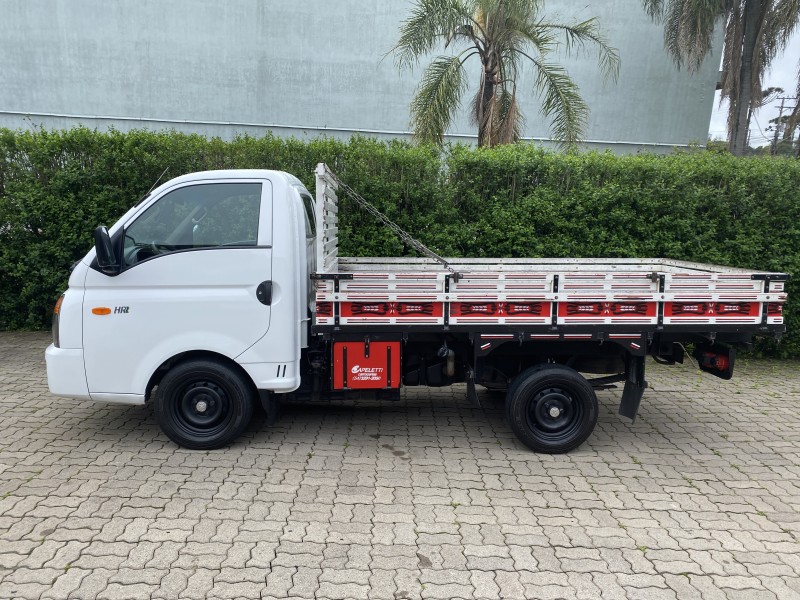 HR 2.5 LONGO COM CAÇAMBA 4X2 16V 130CV TURBO INTERCOOLER DIESEL 2P MANUAL - 2018 - CAXIAS DO SUL