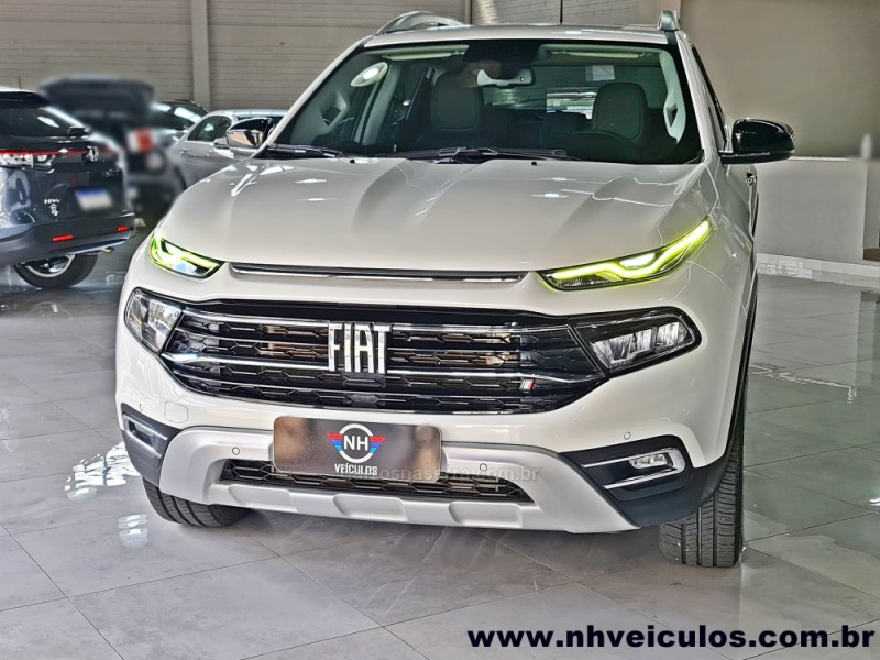 TORO 2.0 16V TURBO DIESEL VOLCANO 4WD AUTOMÁTICO - 2022 - NOVO HAMBURGO