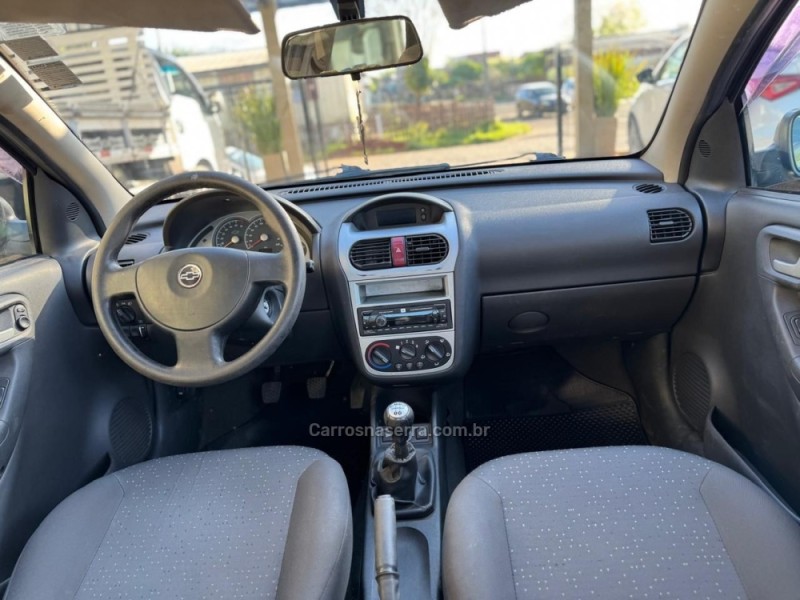 CORSA 1.6 MPFI CLASSIC SEDAN 8V GASOLINA 4P MANUAL - 2009 - MONTENEGRO