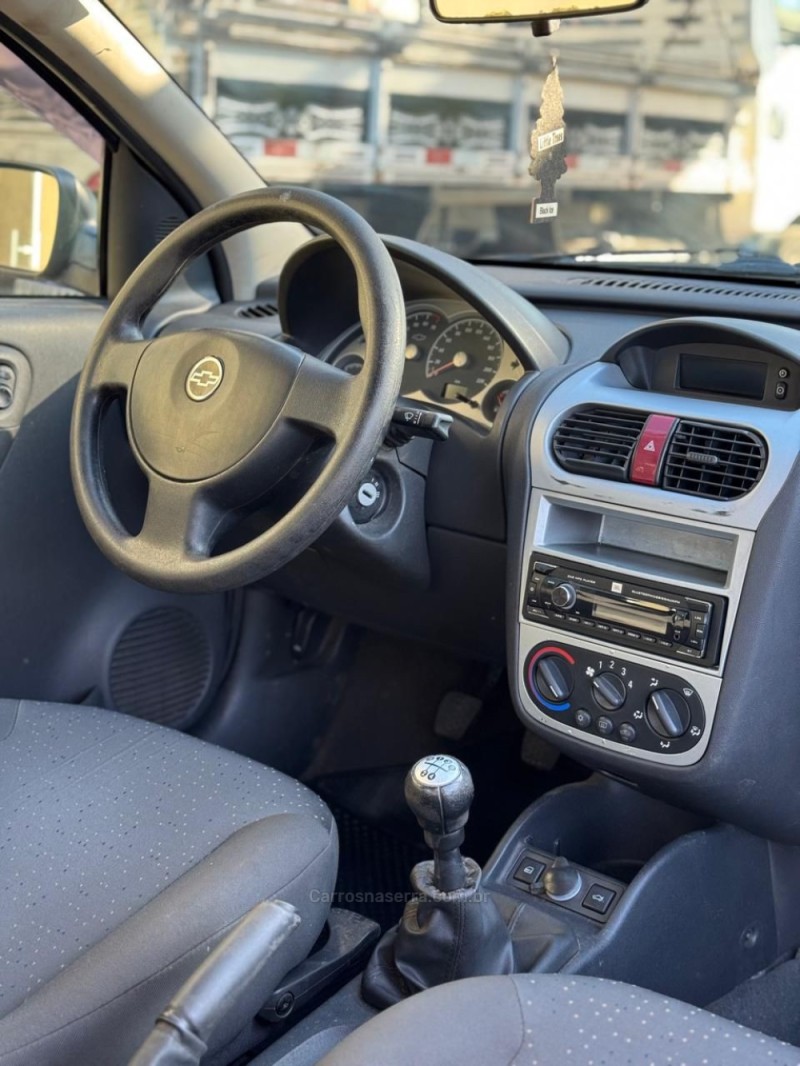 CORSA 1.6 MPFI CLASSIC SEDAN 8V GASOLINA 4P MANUAL - 2009 - MONTENEGRO
