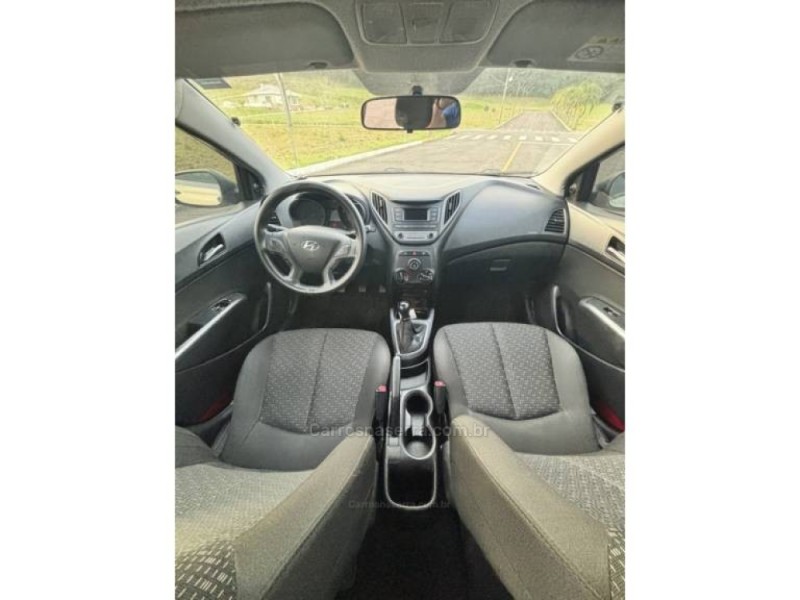 HB20 1.0 COMFORT 12V FLEX 4P MANUAL - 2017 - SãO PEDRO DA SERRA