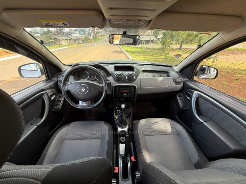 DUSTER 1.6 DYNAMIQUE 4X2 16V FLEX 4P MANUAL - 2013 - VACARIA